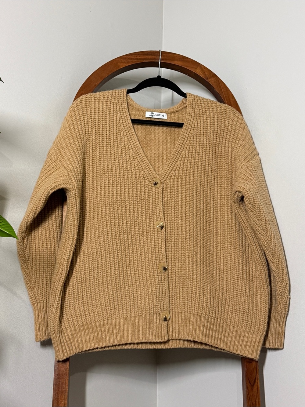 Cupshe LARGE Tan Long Sleeve V Neck Button Front Cardigan Sweater